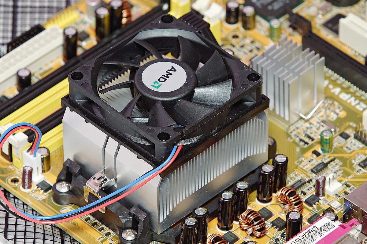Clean any dust or debris accumulated inside the server.
Close the case and plug the server back into the power source.