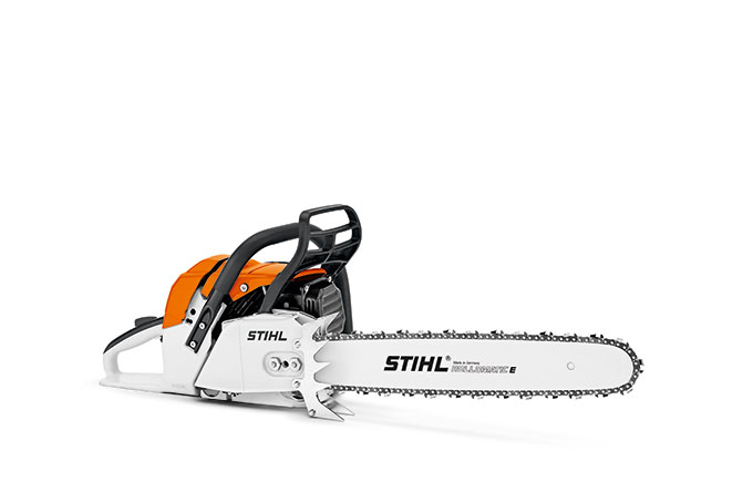Efficient Fuel Consumption: Equipped with a fuel-efficient engine, this chainsaw minimizes fuel consumption without compromising on power, saving you money and reducing environmental impact.
Enhanced Cutting Precision: The Stihl 021 Chainsaw features a reliable cutting system, providing precise and clean cuts for optimal results.