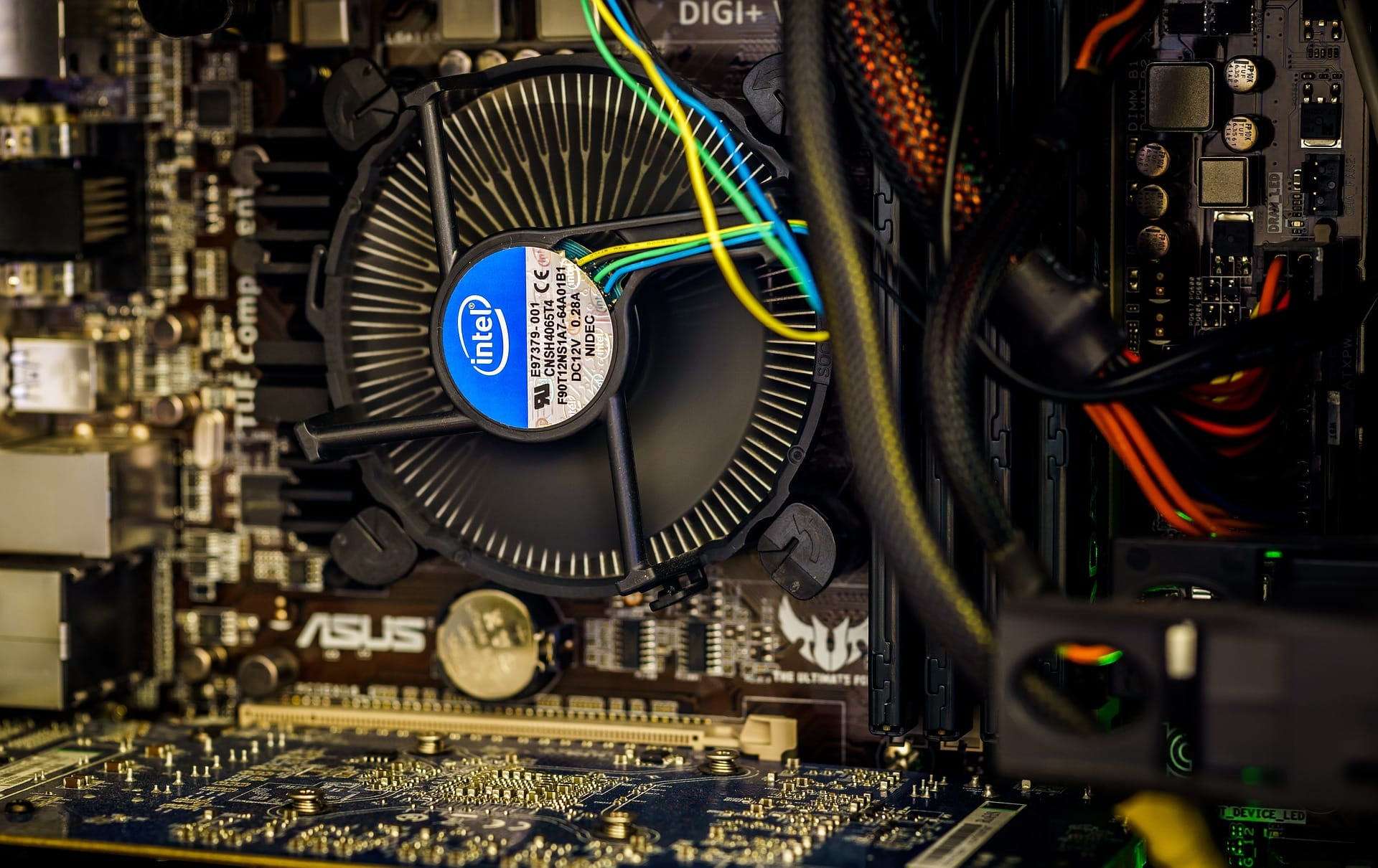 If necessary, clean the cooling fans to remove any accumulated dust or debris.
Avoid running print-intensive tasks for extended periods to prevent overheating.